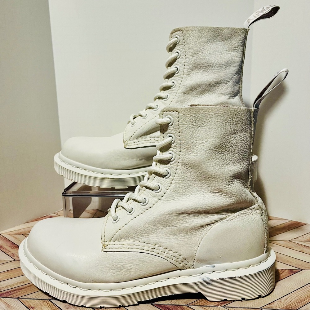 Dr Martens 1460‎ Pascal Mono White Virginia Leather Lace Up M 6 L 7 Boots Soft